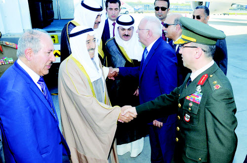الأمير يصل تركيا لترؤس وفد الكويت بمؤتمر القمة الإسلامي
